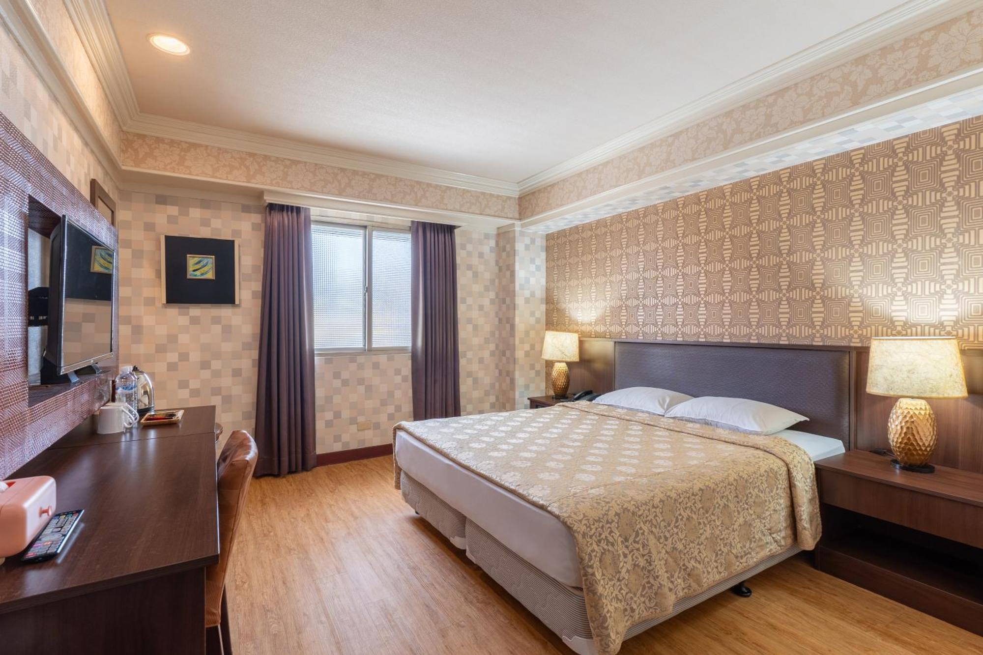 Hamilton Hotel Taichung Bagian luar foto
