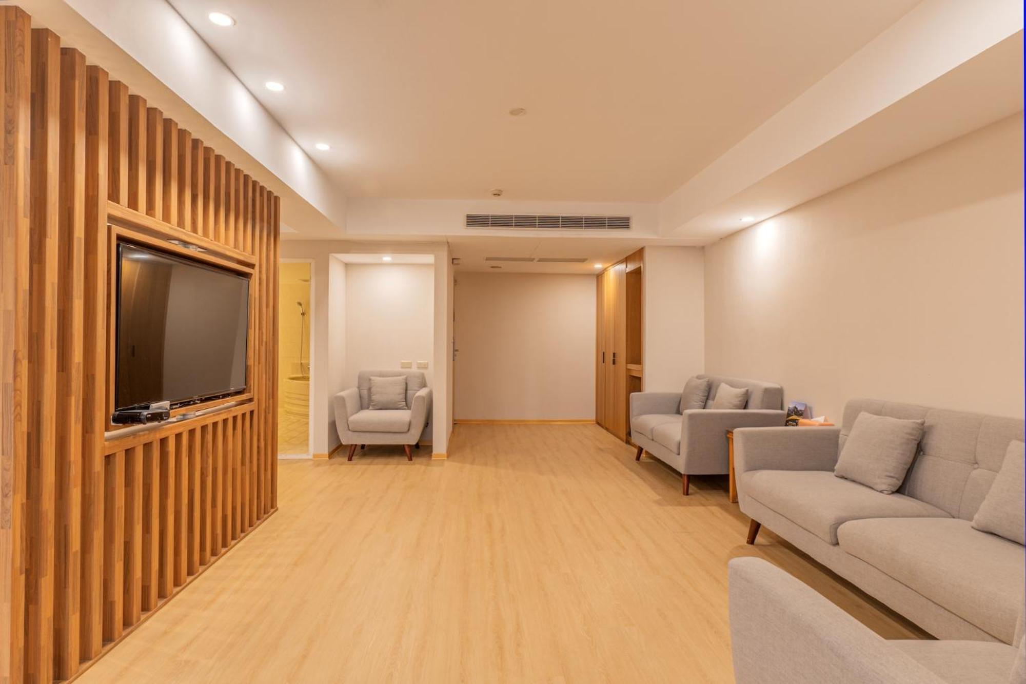 Hamilton Hotel Taichung Bagian luar foto